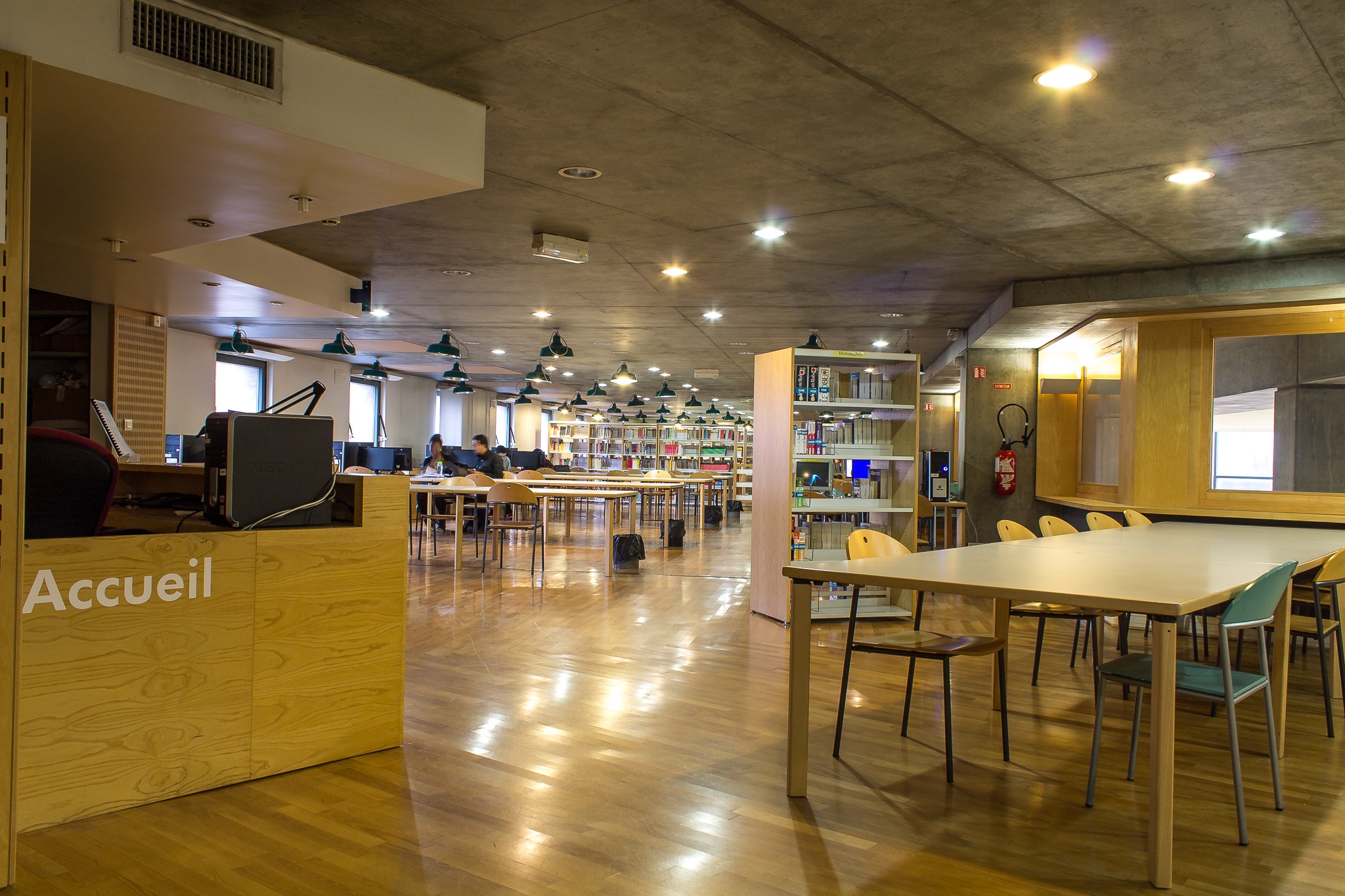 Printemps des po&egrave;tes